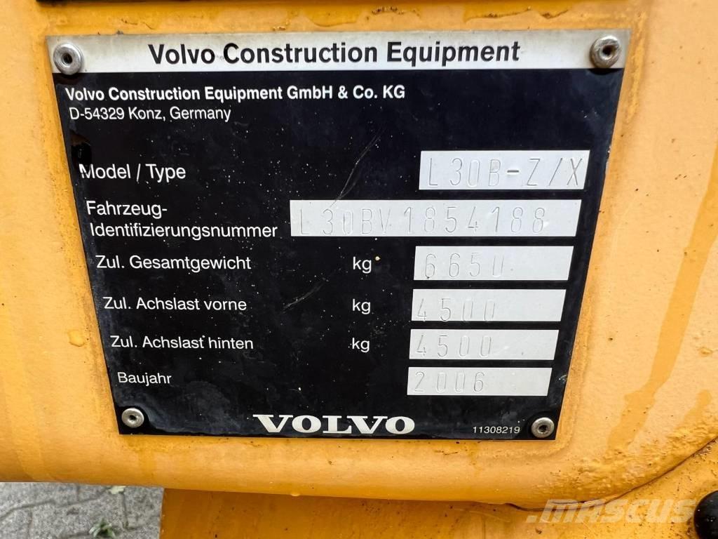 Volvo L 30 B Pás carregadoras de rodas