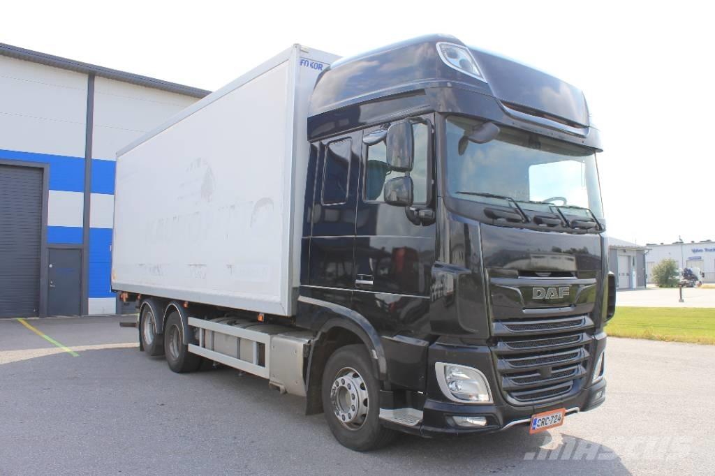 DAF XF530 FAS Camiões de caixa fechada