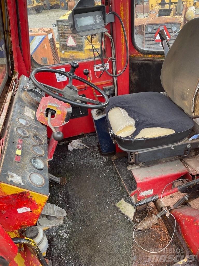 Hanomag 44C Pás carregadoras de rodas