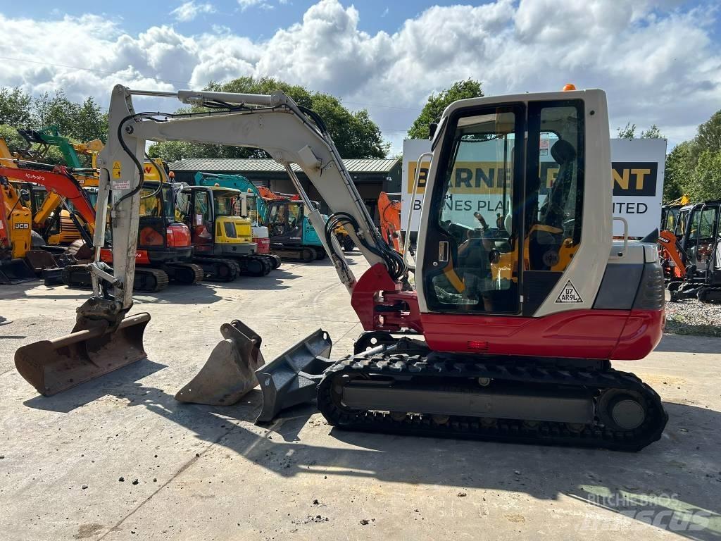 Takeuchi TB 250 Mini Escavadoras <7t