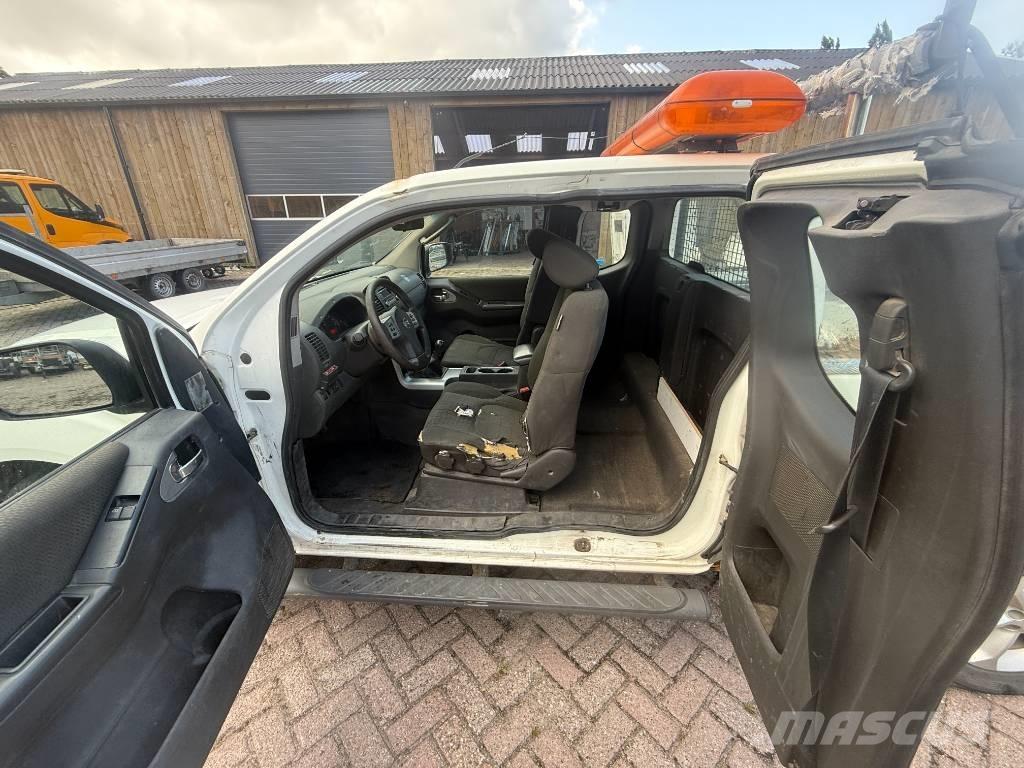 Nissan Navara Pick up de caixa aberta