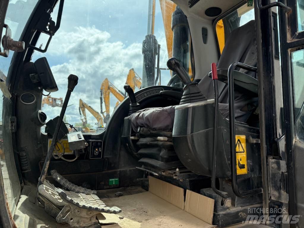 JCB JS 360 LC HRD Escavadoras de rastos