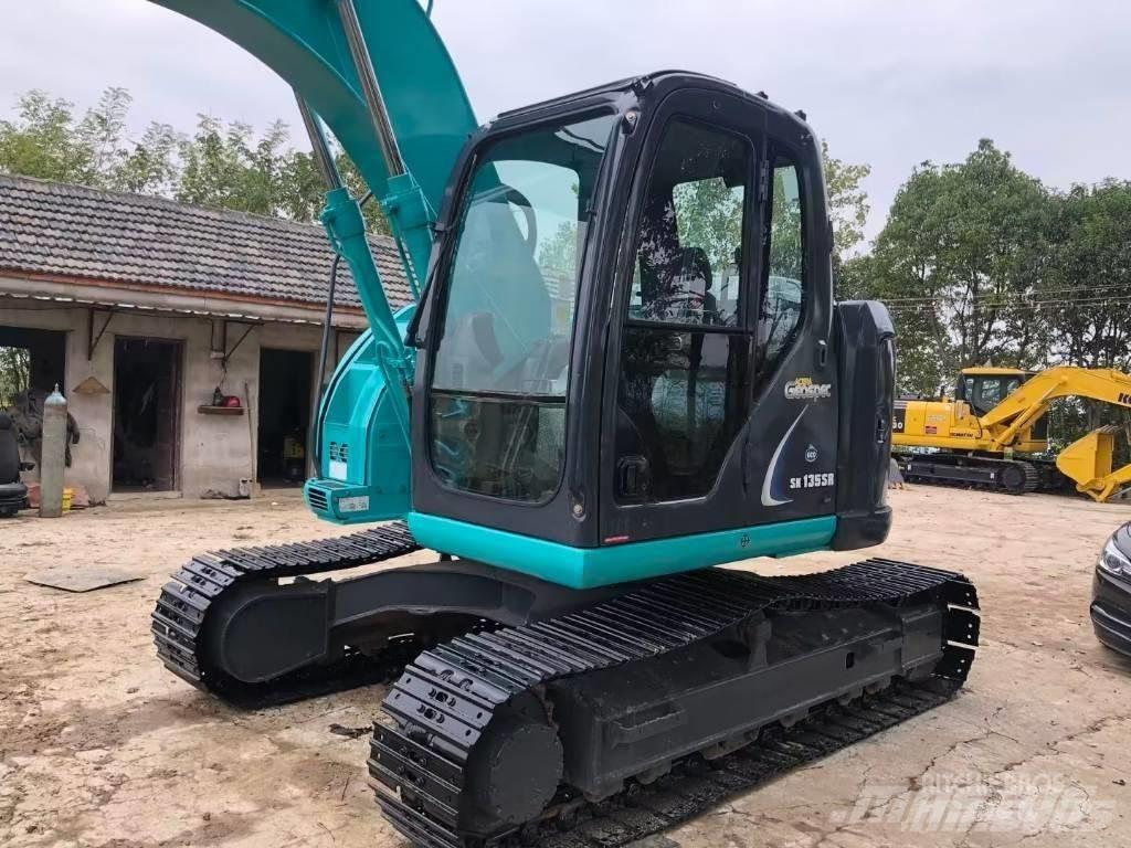 Kobelco SK 135 Escavadoras de rastos
