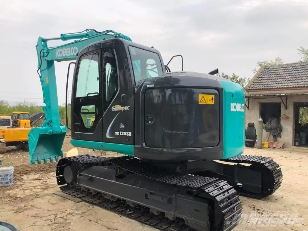 Kobelco SK 135 Escavadoras de rastos