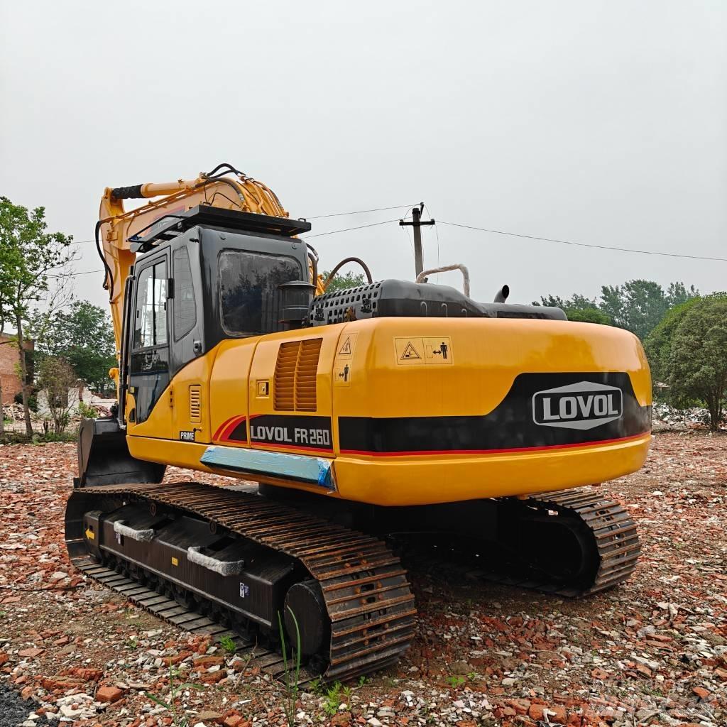 雷沃 260 Escavadoras de rastos