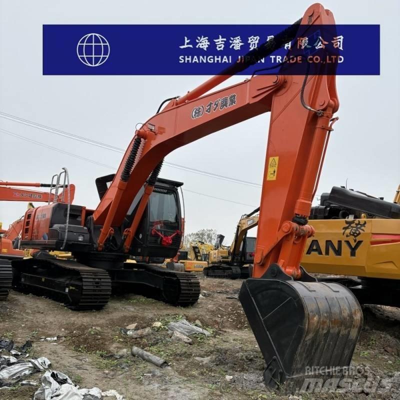 Hitachi ZX 210 Escavadoras de rastos
