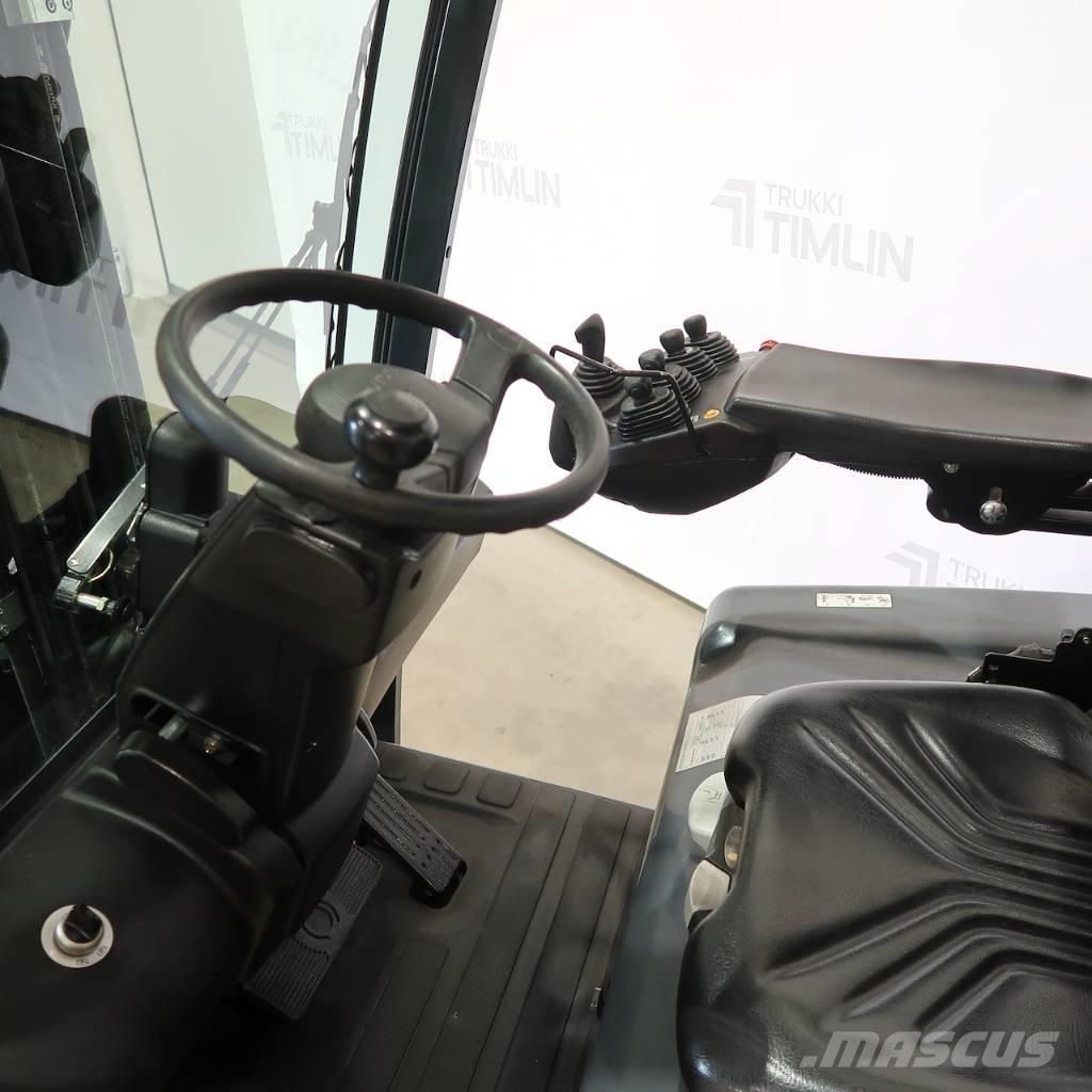 Toyota 8FBMT25 Empilhadores eléctricos