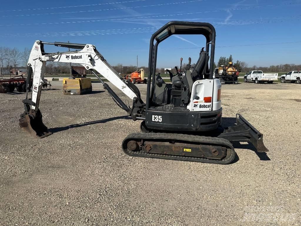 Bobcat E35 Mini Escavadoras <7t
