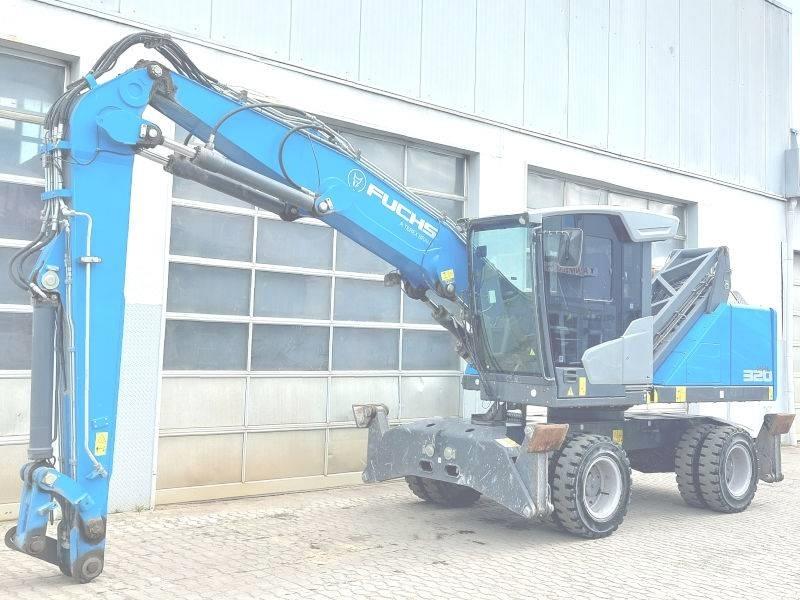Fuchs MHL 320 F Manipuladores de resíduos / indústria