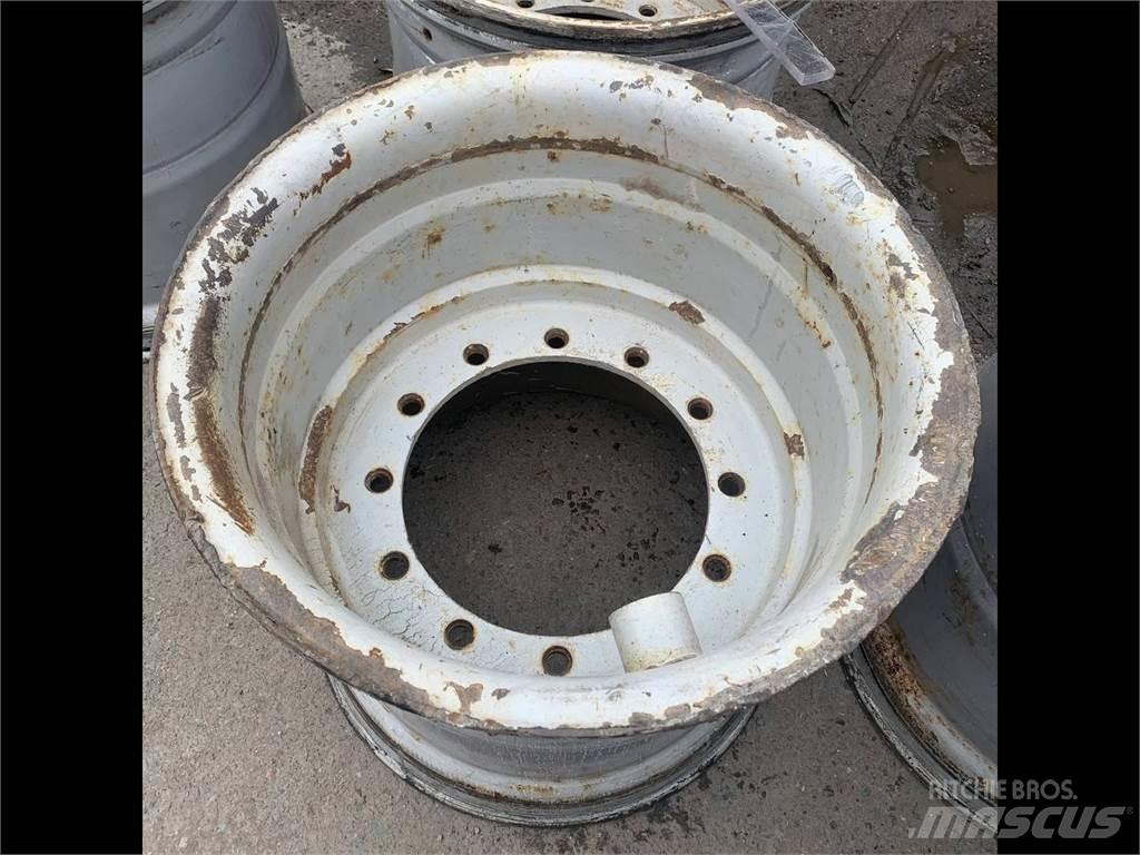 Gremo 1350 24x26,5 Pneus, Rodas e Jantes