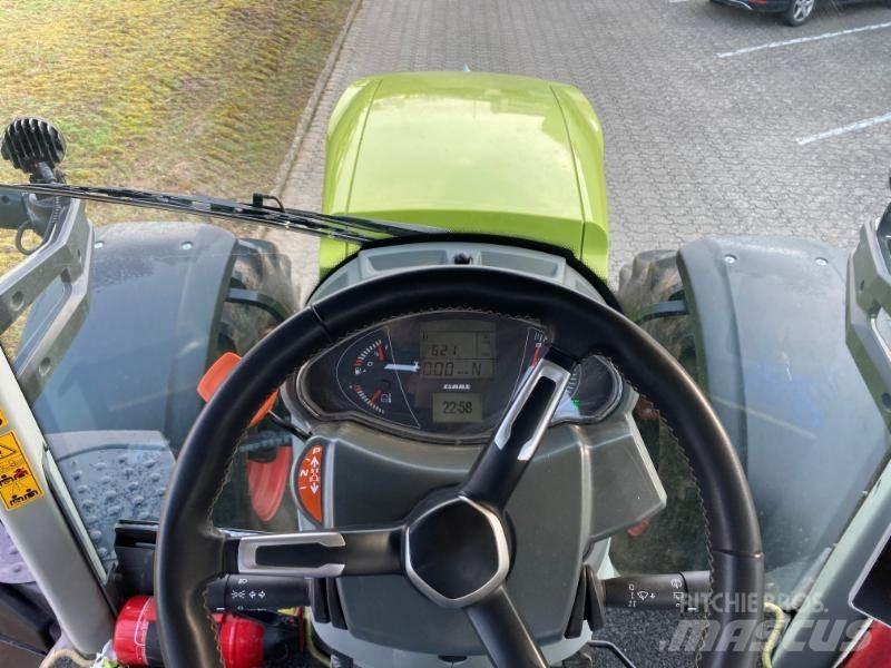 CLAAS AXION 830 Tratores Agrícolas usados