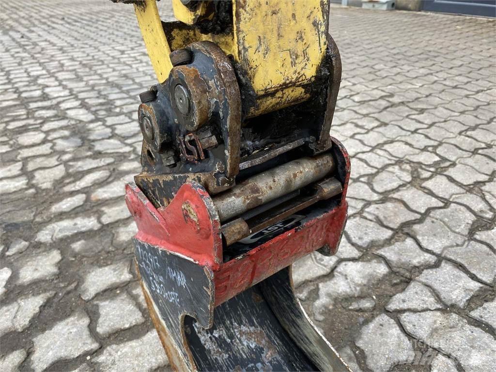 Yanmar VIO12 Escavadoras de rodas