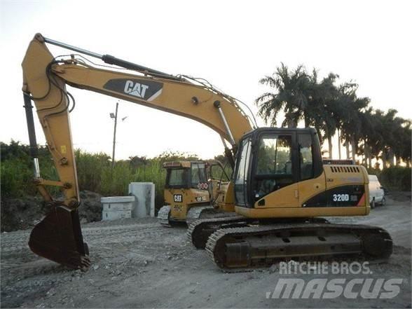 CAT 320D Escavadoras de rastos