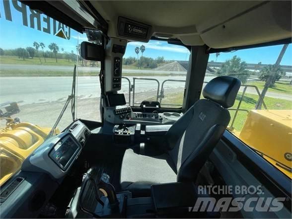 CAT 988K Pás carregadoras de rodas