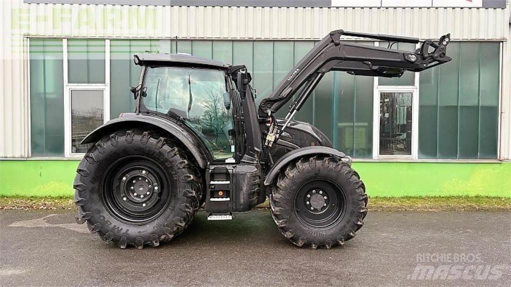 Valtra n155ed Tratores Agrícolas usados