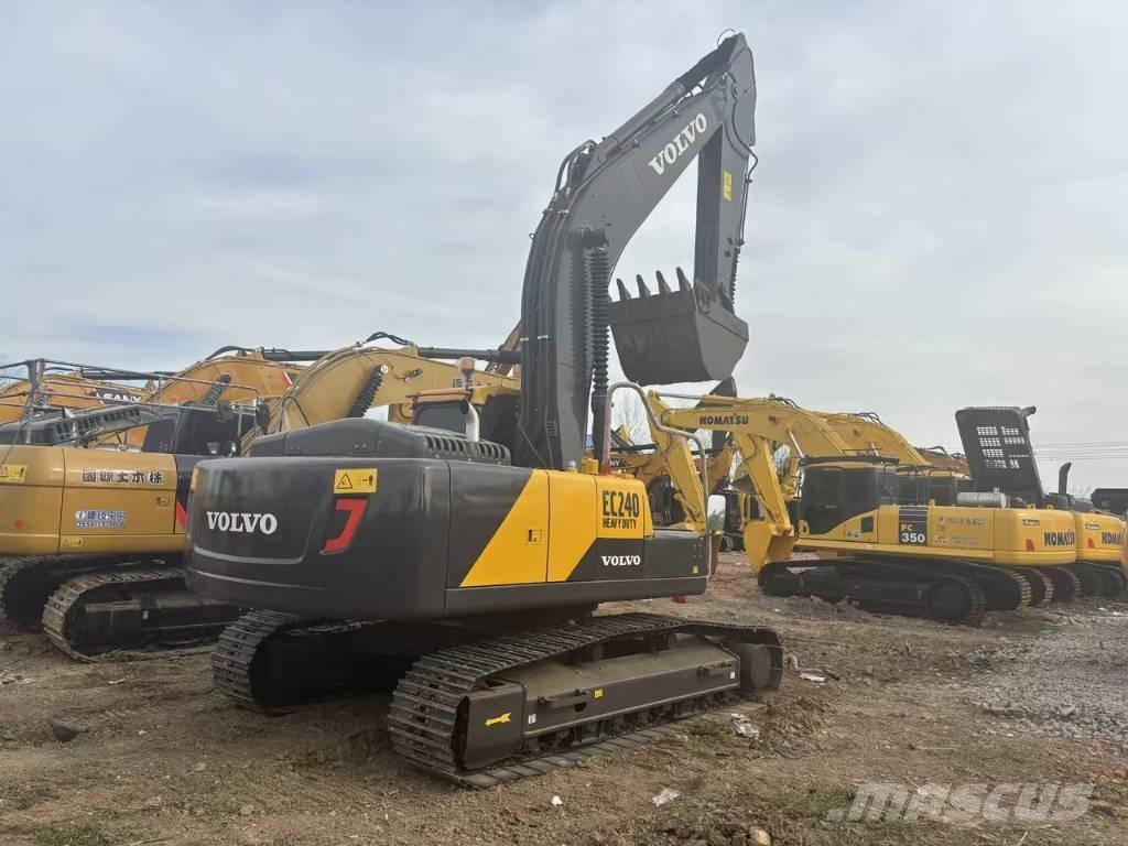 Volvo EC 240 Escavadoras de rastos