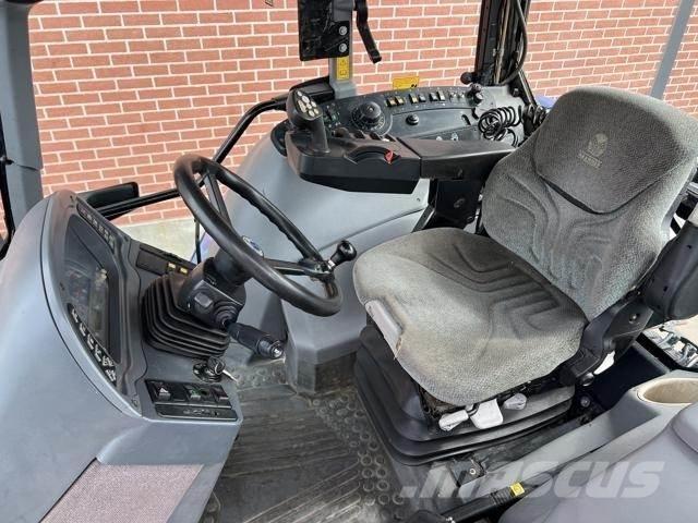 New Holland TVT190 Tratores Agrícolas usados