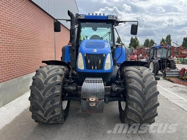 New Holland TVT190 Tratores Agrícolas usados