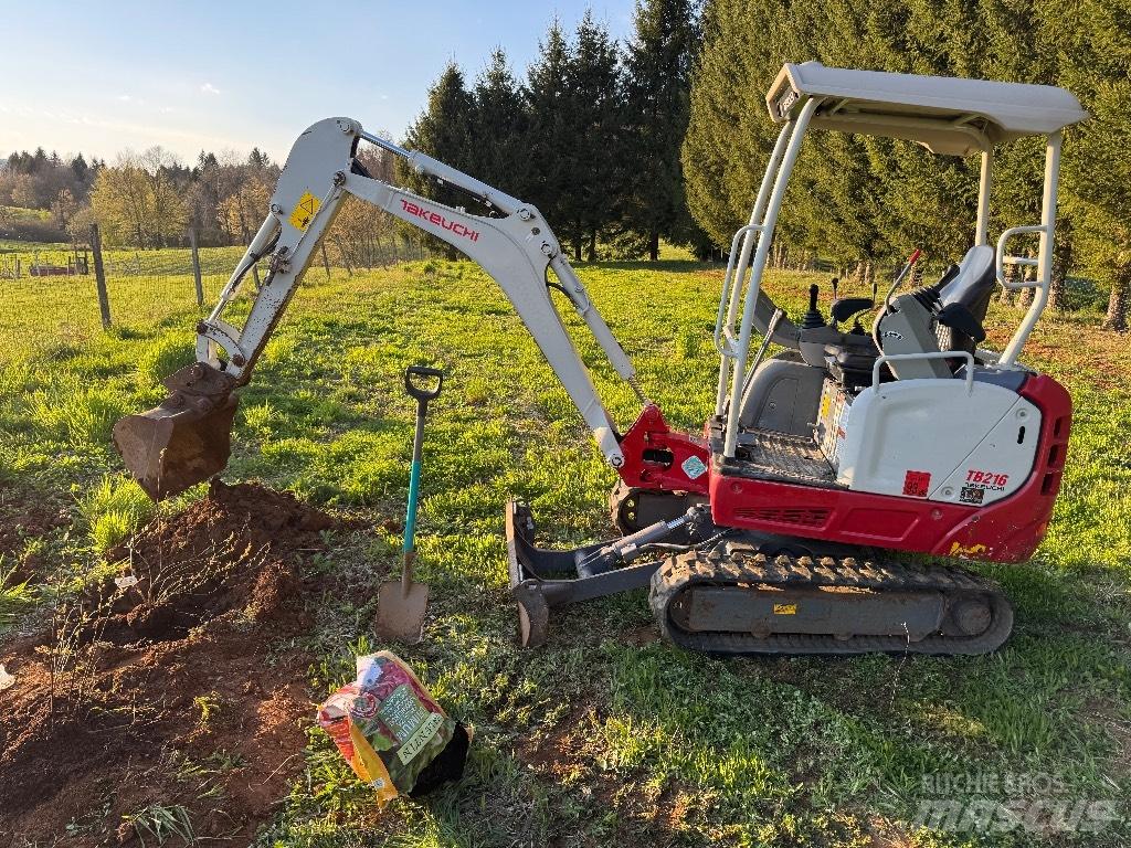Takeuchi TB 216 Mini Escavadoras <7t