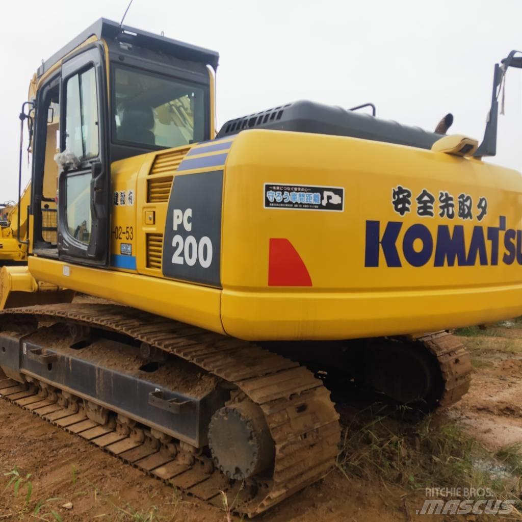 Komatsu PC200-8 Escavadoras de rastos