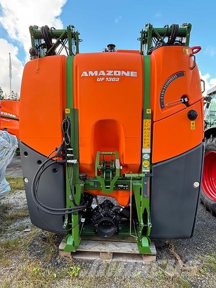Amazone UF 1302 Pulverizadores Automotrizes