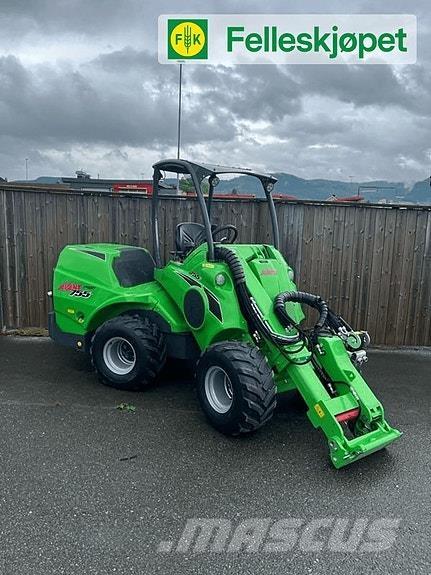 Avant 755i Carregadoras de direcção deslizante