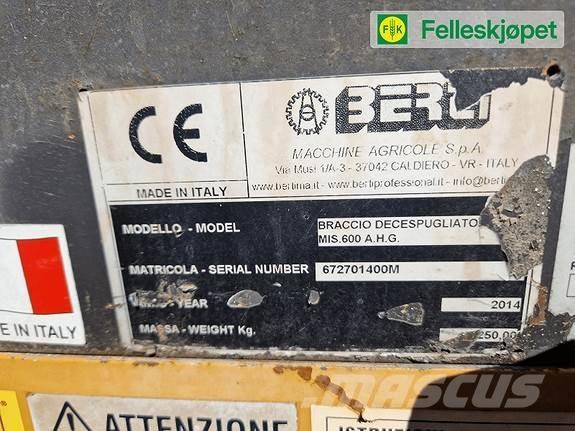Berti FB/P600 Espaços verdes - Outros
