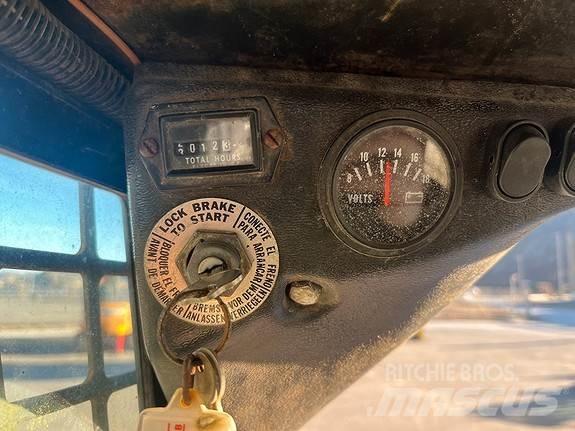 Bobcat 743 Carregadoras de direcção deslizante