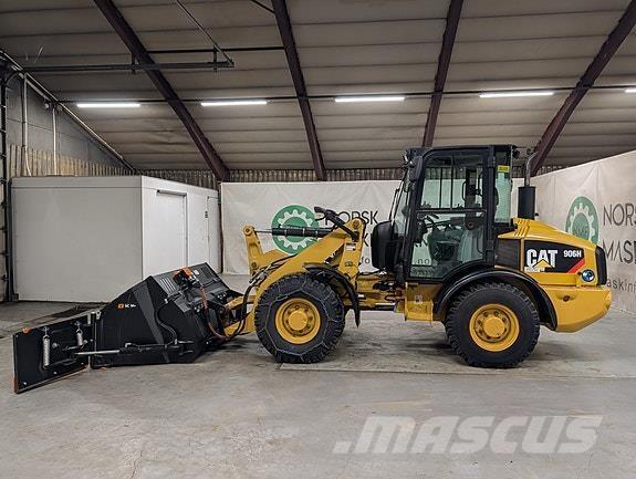 CAT 906 Pás carregadoras de rodas