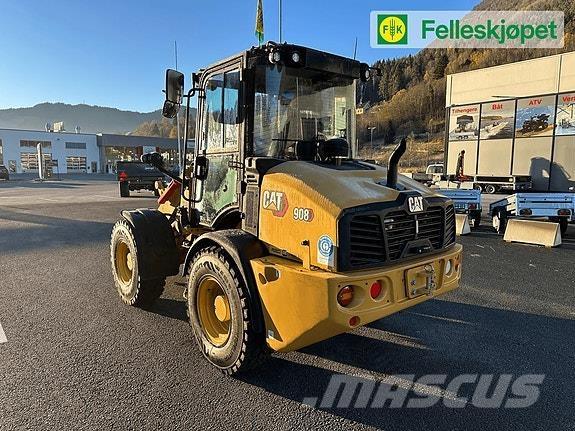 CAT 908 Carregadoras de direcção deslizante