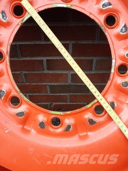 CLAAS  Pneus Agrícolas