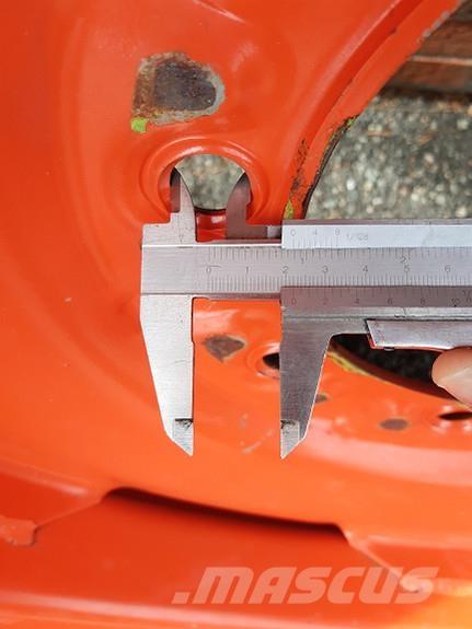 CLAAS  Pneus Agrícolas