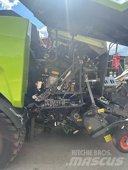 CLAAS 455 Enfardadeira de rolos