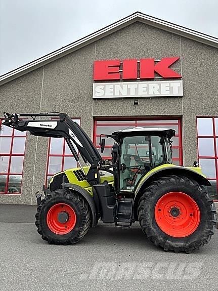 CLAAS Arion 640 Tratores Agrícolas usados