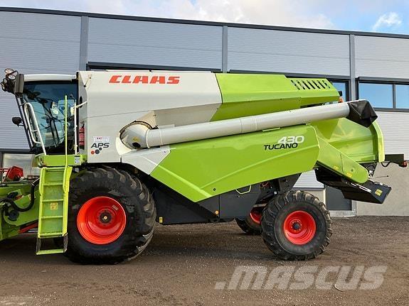 CLAAS Tucano 430 Ceifeiras debulhadoras