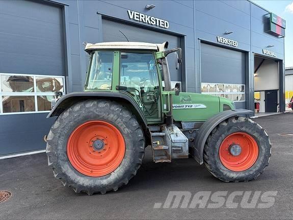 Fendt 712 Favorit Tratores Agrícolas usados