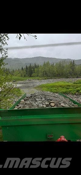 Foss-Eik  Reboques agricolas de uso geral