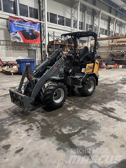 GiANT G2500HD+ Carregadoras de direcção deslizante