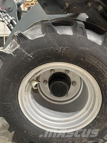 GiANT G2500HD+ Carregadoras de direcção deslizante