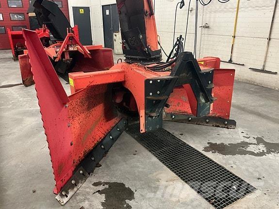 Globus GS 235 Lançadores de neve