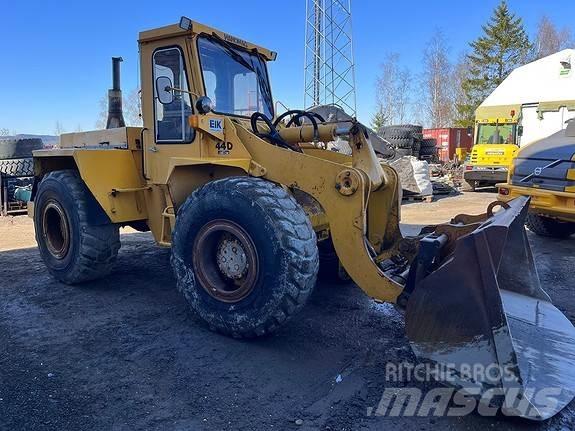 Hanomag 44D med HK. Pás carregadoras de rodas