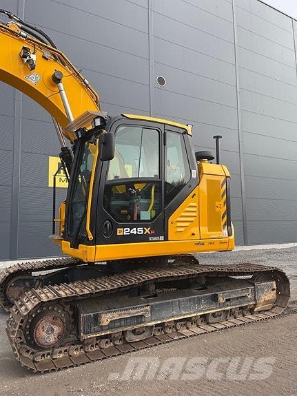 JCB 245XRL SV Escavadoras de rastos