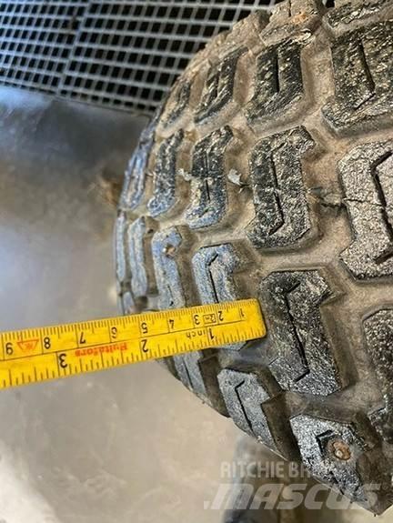 John Deere 2032R Tratores Agrícolas usados
