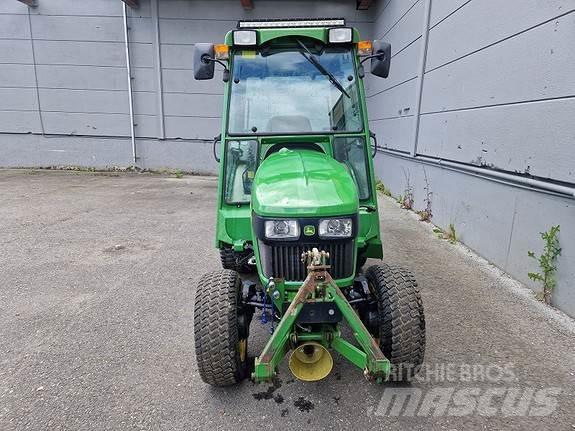 John Deere 2032R Tratores Agrícolas usados
