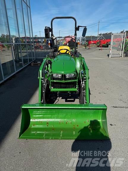 John Deere 3038E Tratores Agrícolas usados