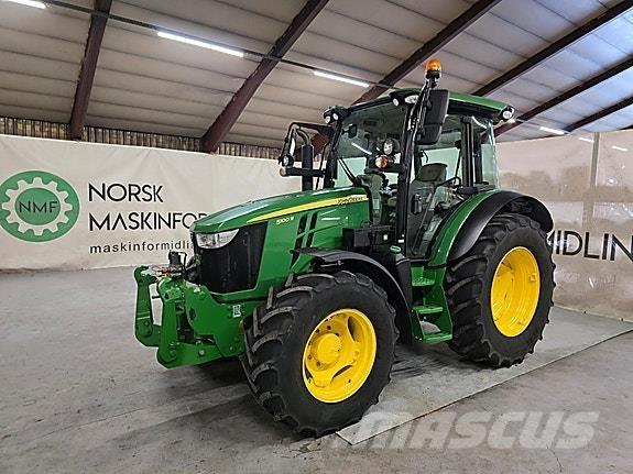 John Deere 5100R Tratores Agrícolas usados