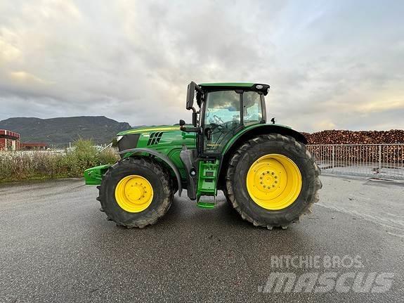 John Deere 6215R Tratores Agrícolas usados