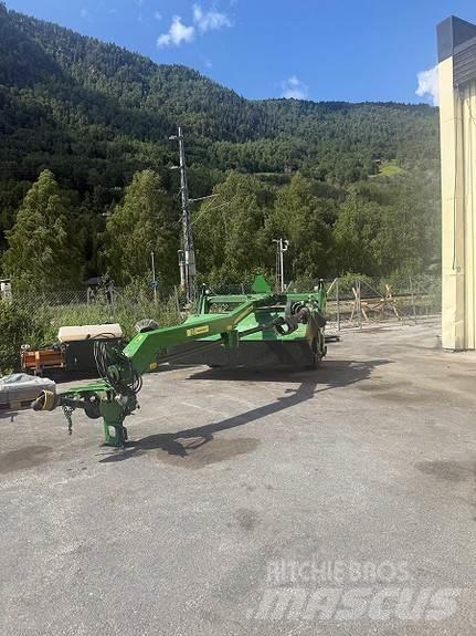 John Deere 630 Outros equipamentos de forragem e ceifa