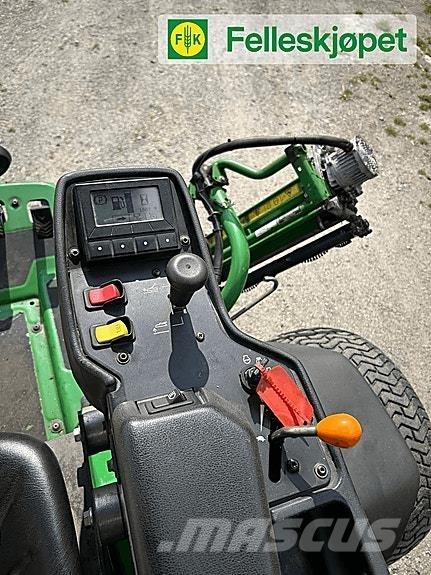 John Deere 7500A Espaços verdes - Outros
