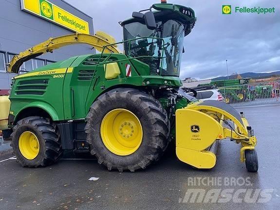 John Deere 8400 Gadanheiras-fileiras